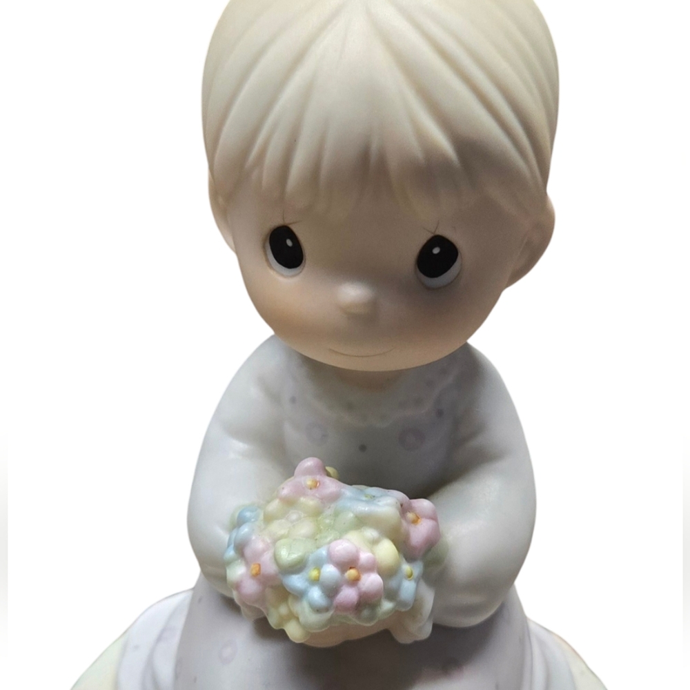 Precious Moments Collectible Figurine - Picture 2 of 8
